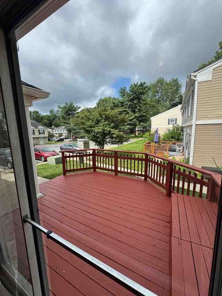 100 Ridgelawn Rd - Photo 2 of 11