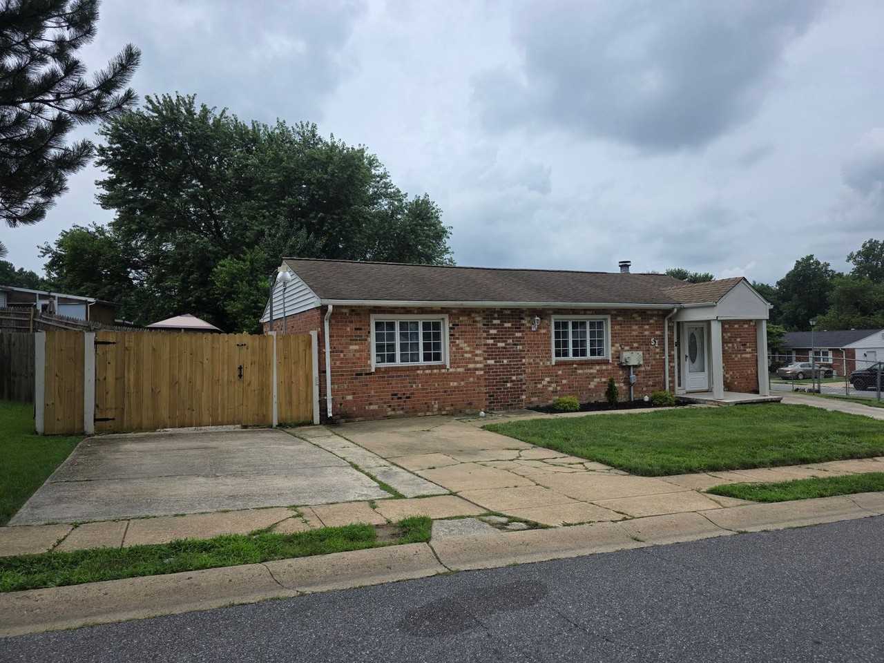 51 Verdi Cir - Photo 6 of 40