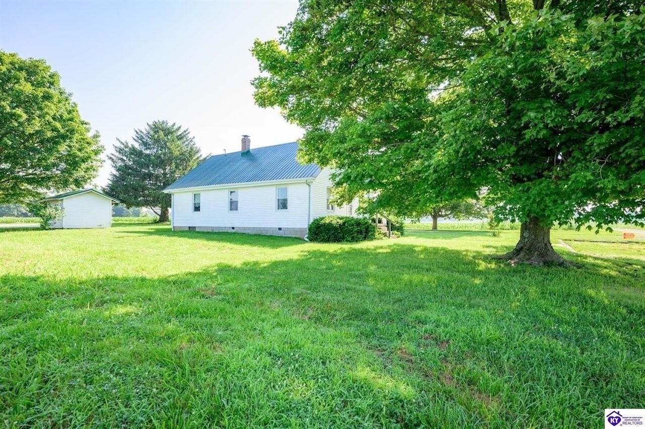 189 Wade Ln - Photo 3 of 35