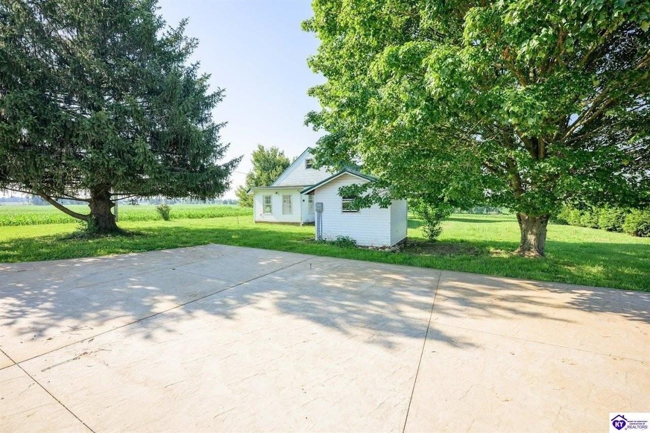 189 Wade Ln - Photo 5 of 35