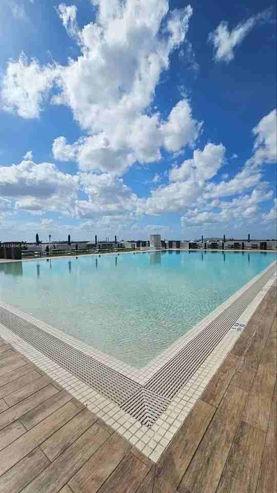 5300 Nw 85th Ave #1106 - Photo 3 of 8