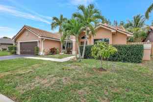12486 Sw 9th Pl - Photo 1 of 1