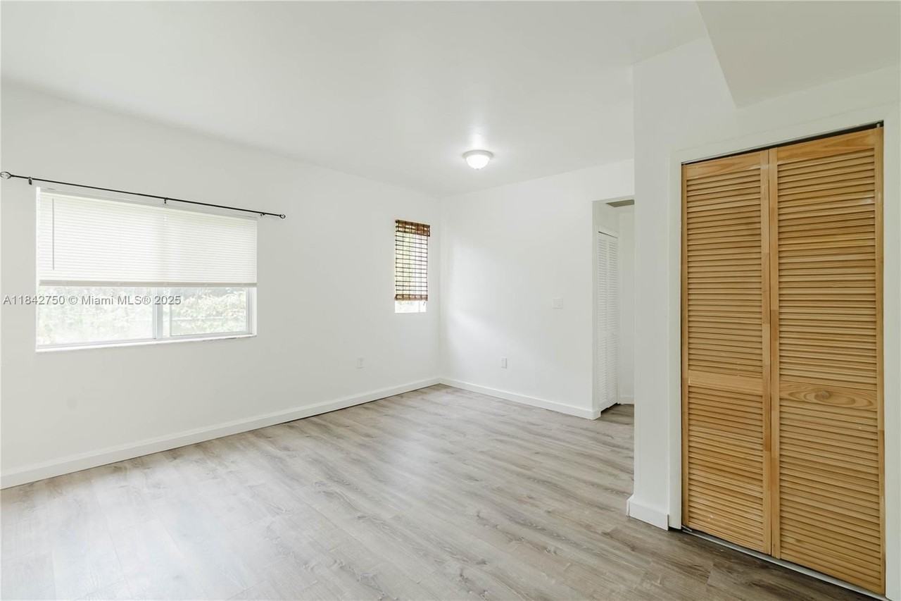 109 Nw 6th Ave #6 - Photo 7 of 22