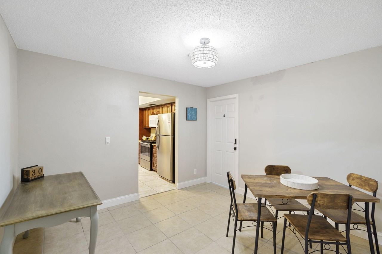 Flamingo Drive - Photo 3 of 24