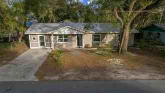 319 Se 4th Dr - Photo 1 of 1