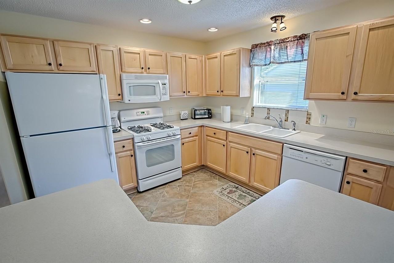 769 Ansel Ave - Photo 2 of 16