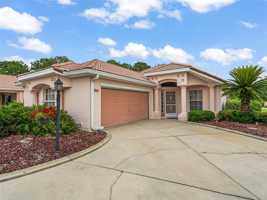 featured image of 901 San Benito Ln