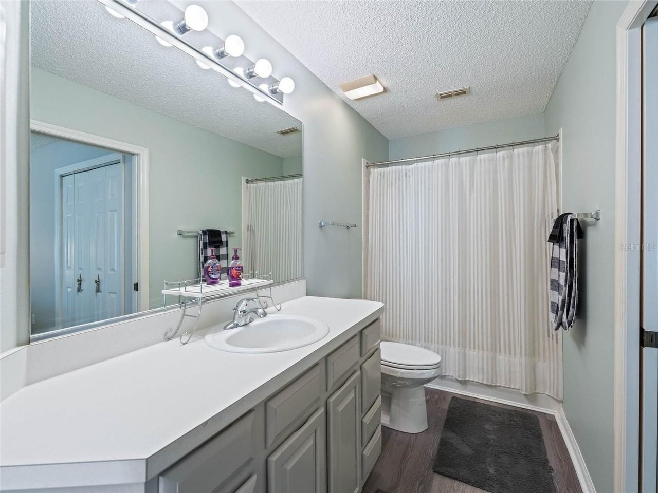 901 San Benito Ln - Photo 5 of 24