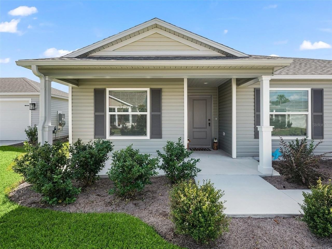 928 Veronica Ct - Photo 2 of 25