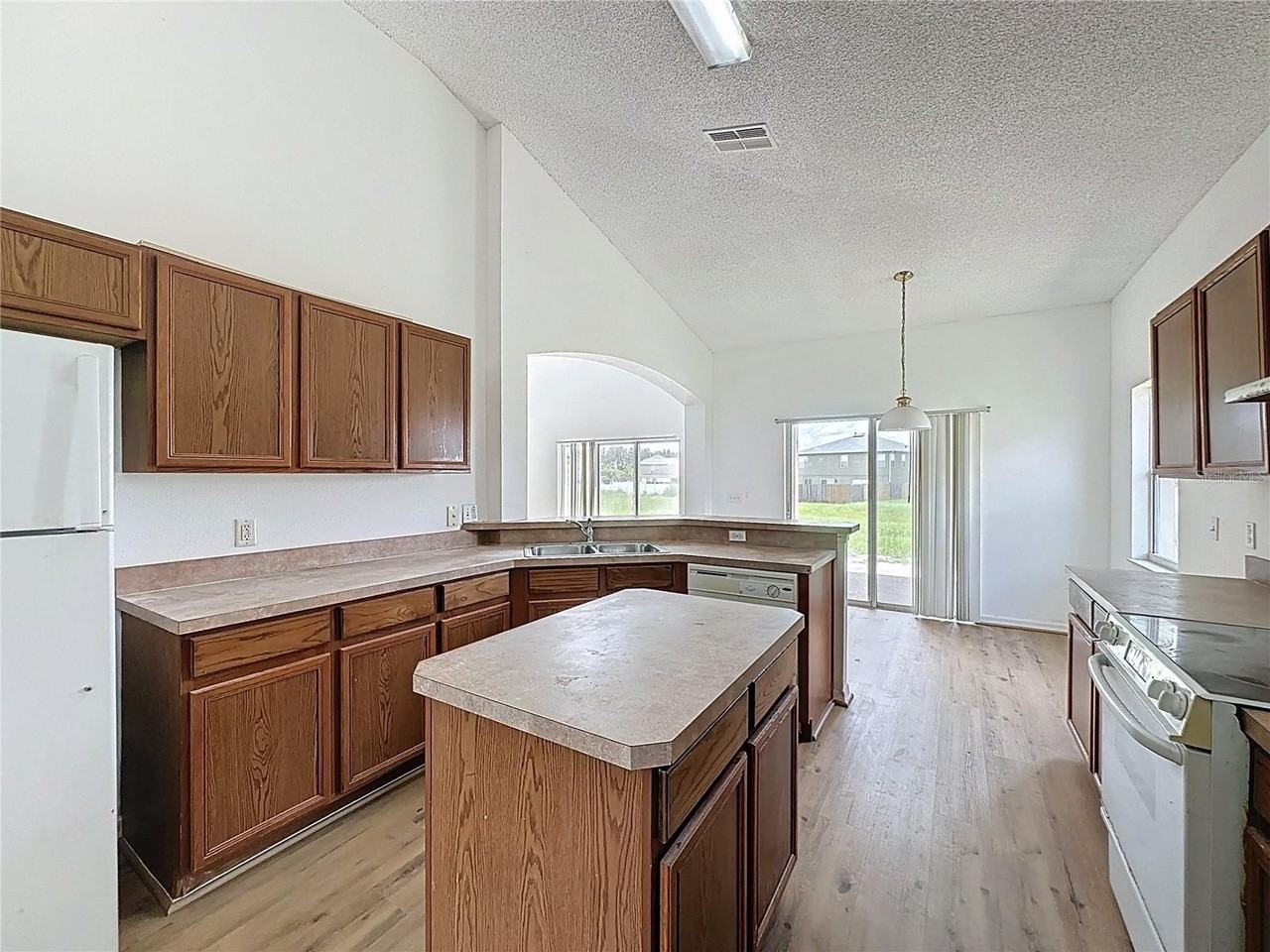 1430 Nelson Brook Way - Photo 6 of 39