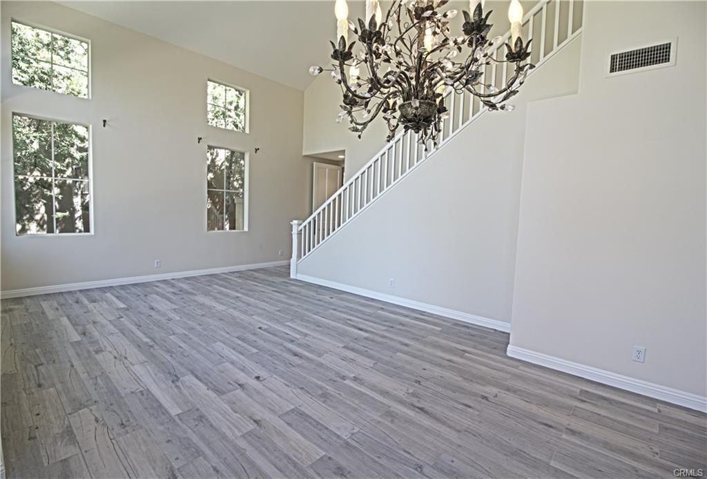 10 Lessay - Photo 2 of 20