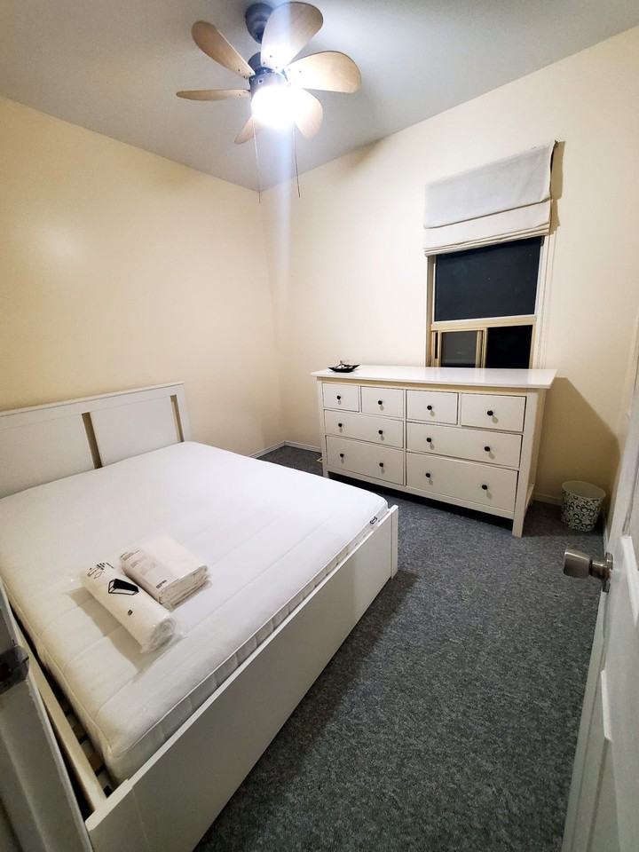 261 Cedarvale Avenue - Photo 2 of 8