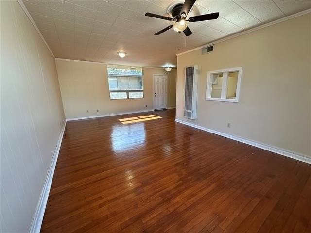 330 Jewel St ## 2c - Photo 5 of 14