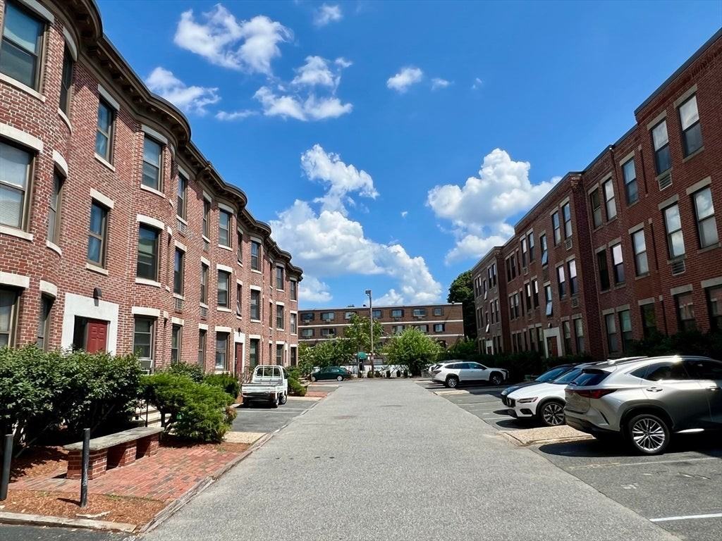 4 Cypress Rd - Photo 2 of 7