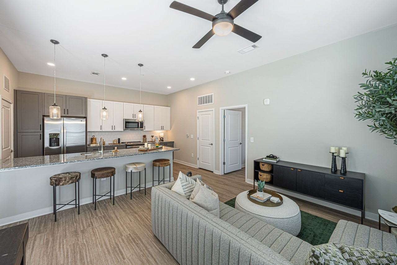 Holden at Oak Grove - Photo 2 of 50