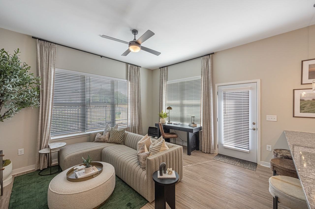 Holden at Oak Grove - Photo 6 of 50