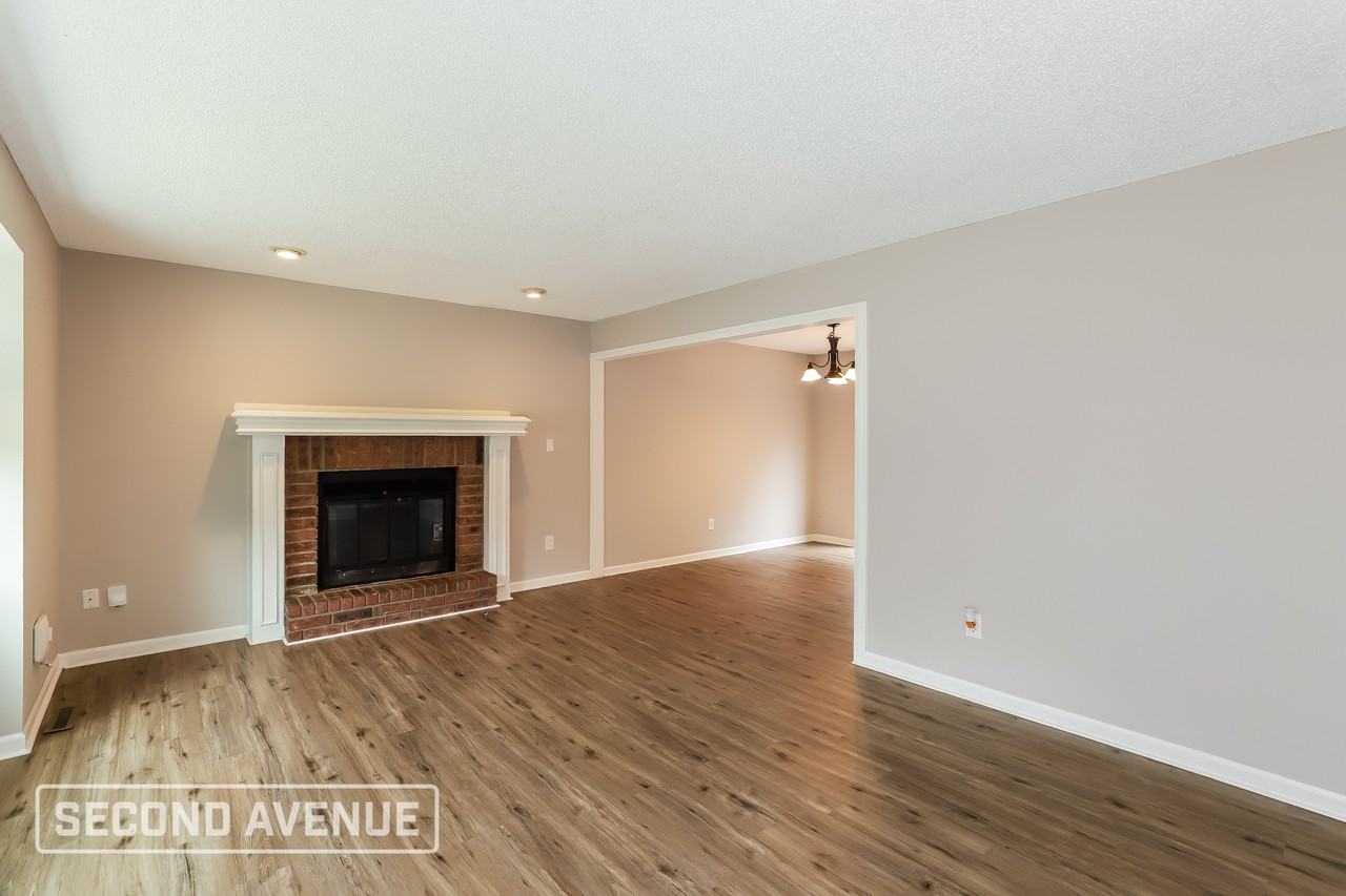 701 Se Redwood Ln - Photo 6 of 24