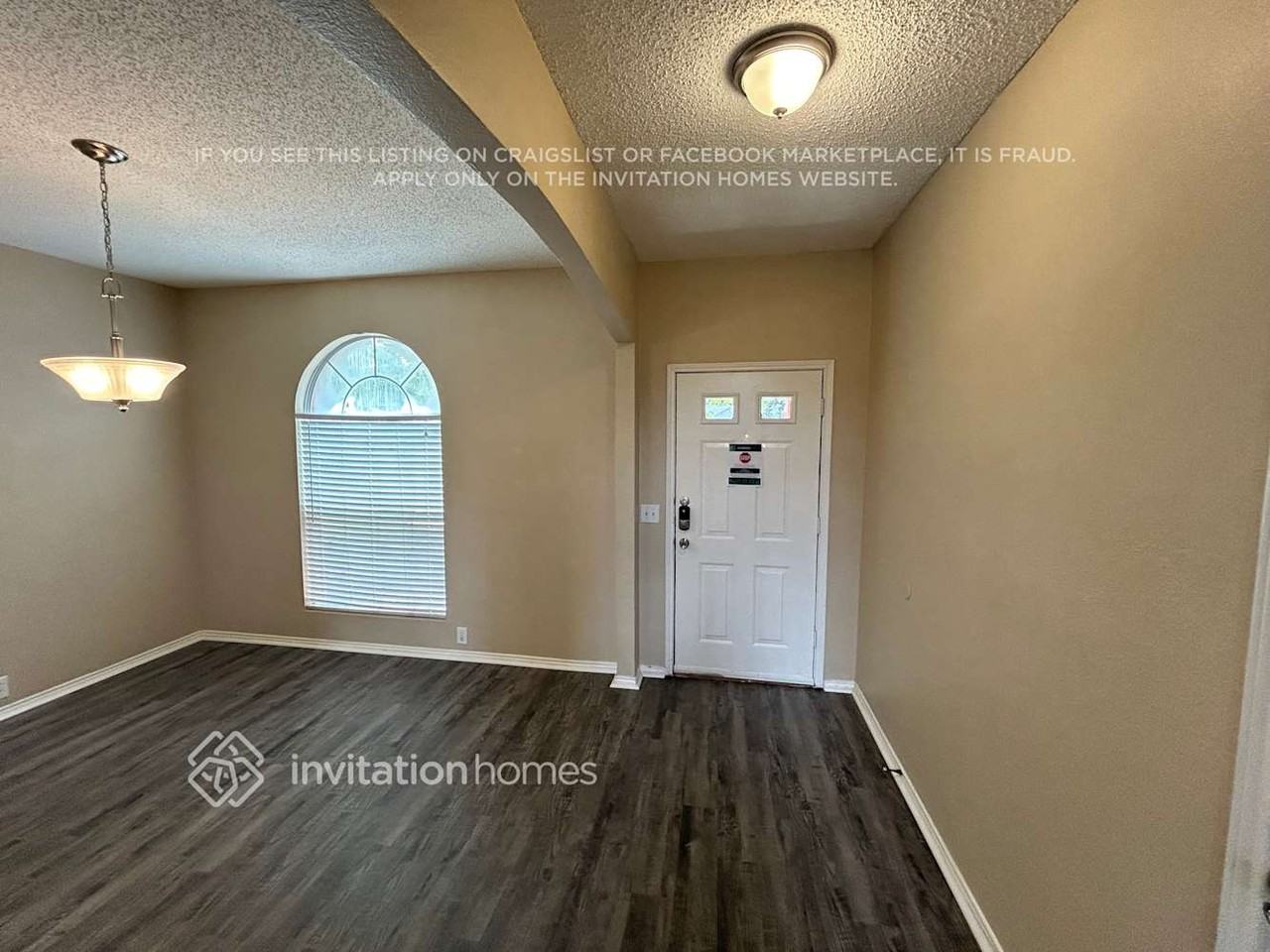 1700 Lansdale Dr - Photo 2 of 16