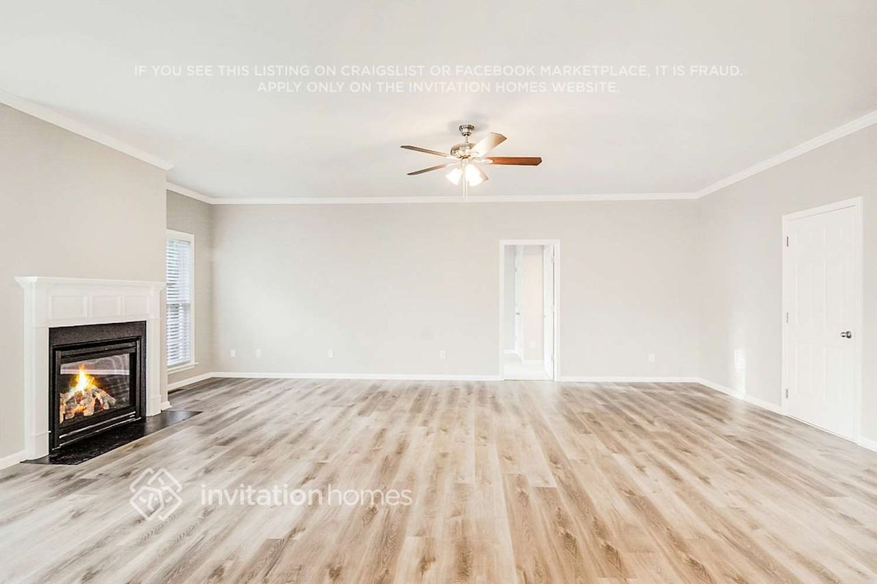 195 Clubhouse Dr - Photo 2 of 23