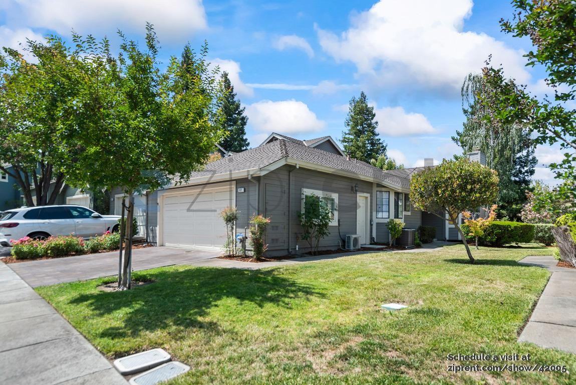 871 Praderia Cir #A - Photo 2 of 34