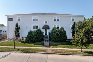 108 Oak Creek Plaza - Photo 1 of 1