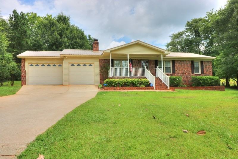 373 Brandy Ln - Photo 2 of 11