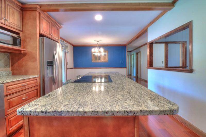 373 Brandy Ln - Photo 3 of 11