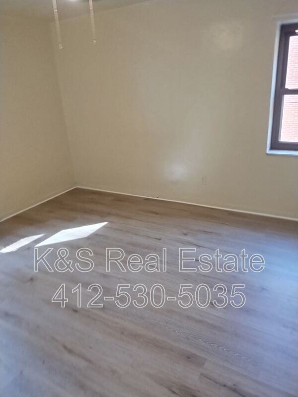 121 Mount Lebanon Blvd - Photo 3 of 5