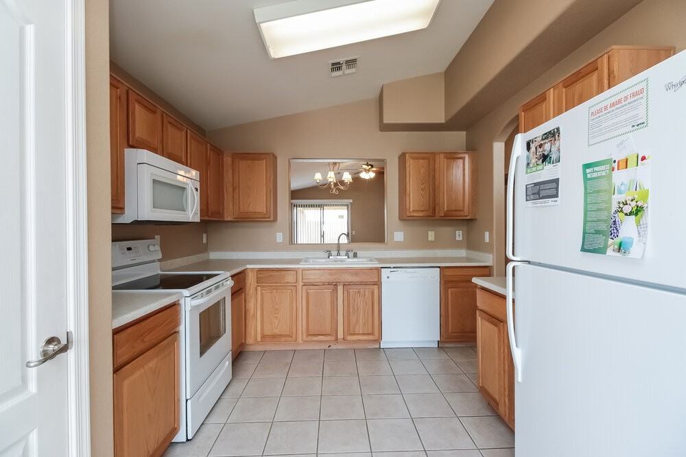 3881 E Wyatt Way - Photo 6 of 19