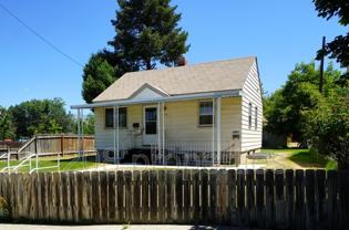 1200 S Vermont Ave - Photo 1 of 1