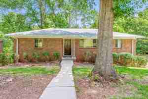 featured image of 1124 Little John Ln