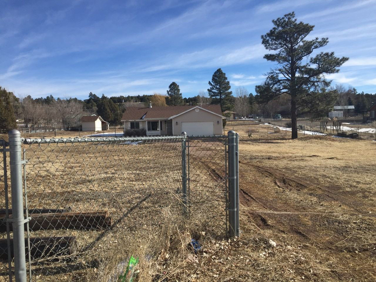 1197 Lone Pine Dam Rd - Photo 2 of 6