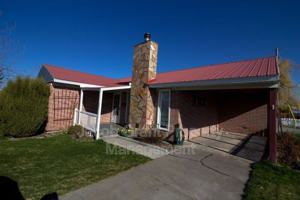 featured image of 251 Garden St
