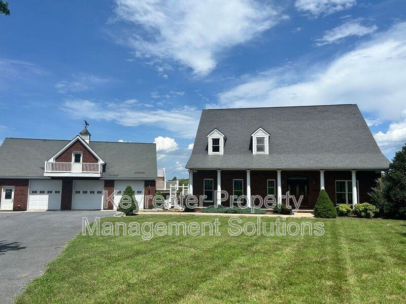 33 Hodge Farm Ln - Photo 2 of 50