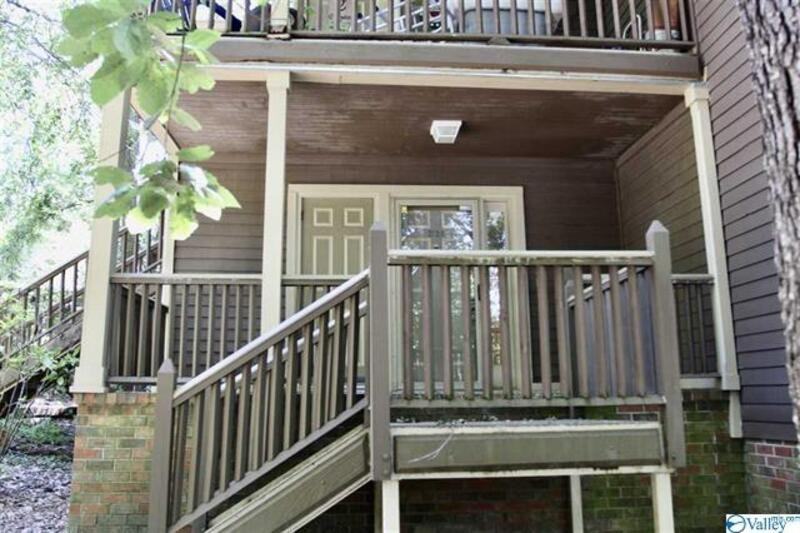 2128 Greenwood Place Southwest