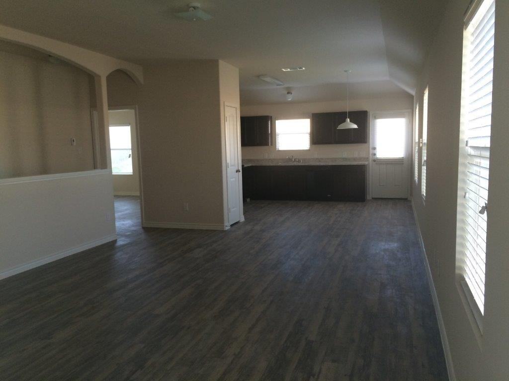 4144 Twinleaf Dr - Photo 3 of 7