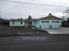 featured image of 2347 Cannon Ave