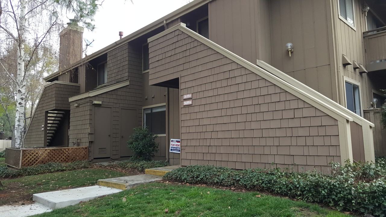 5686 Makati Cir #A - Photo 2 of 15