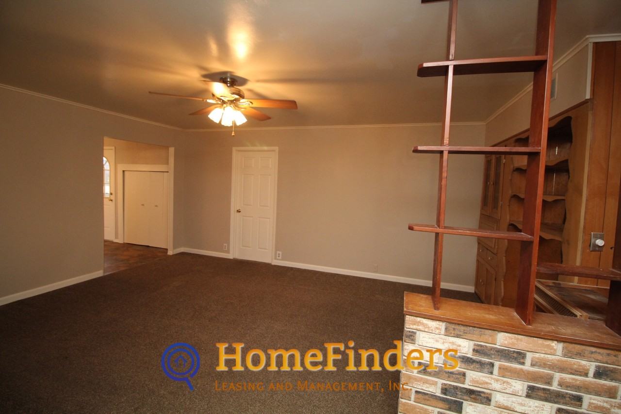 462 S 80th E Ave - Photo 3 of 15