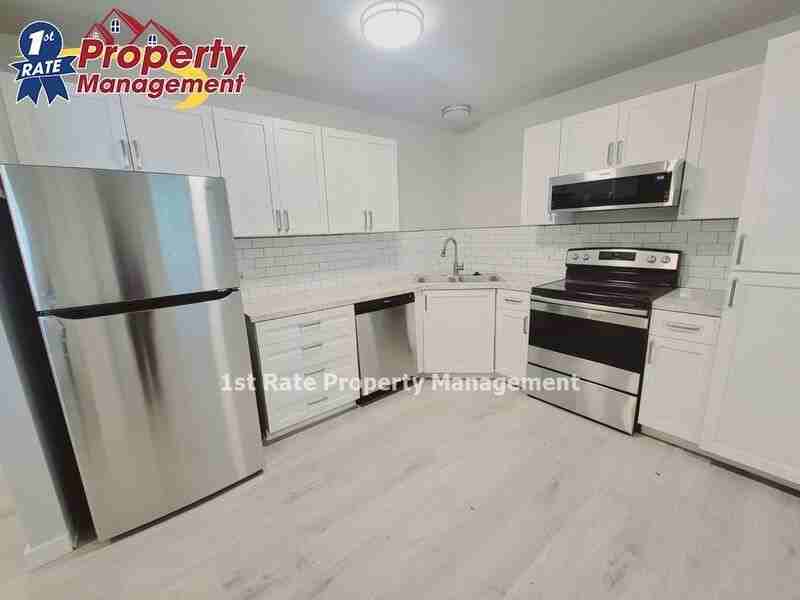 4920 W Blodgett Ln #201 - Photo 5 of 20