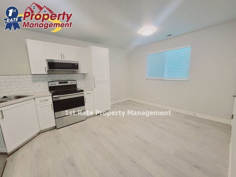 4920 W Blodgett Ln #201 - Photo 6 of 20