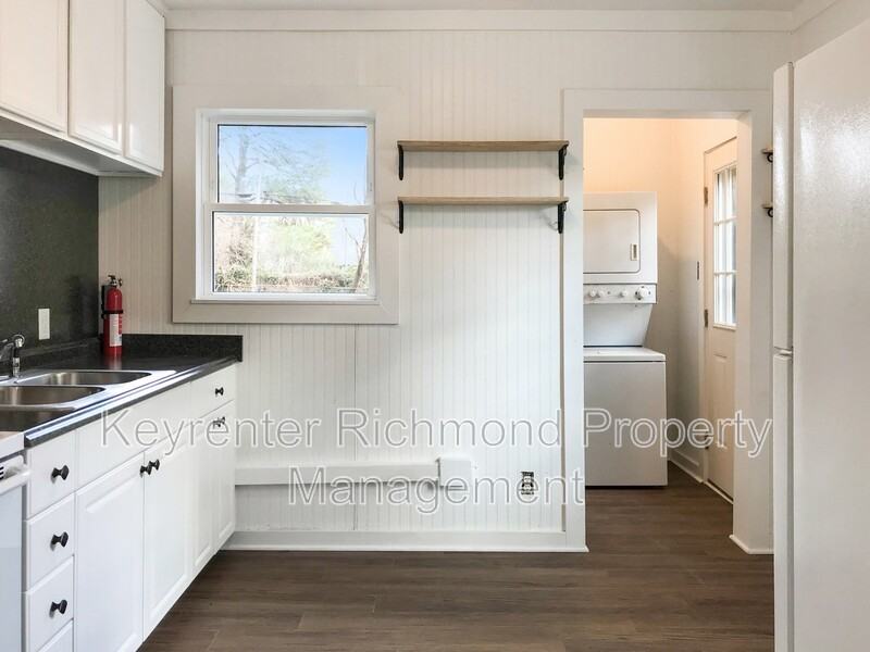 3415 Reynolds Rd - Photo 3 of 17
