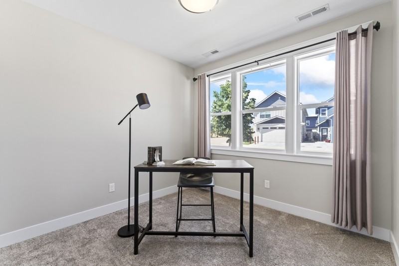 12567 W Nabesna St - Photo 4 of 38