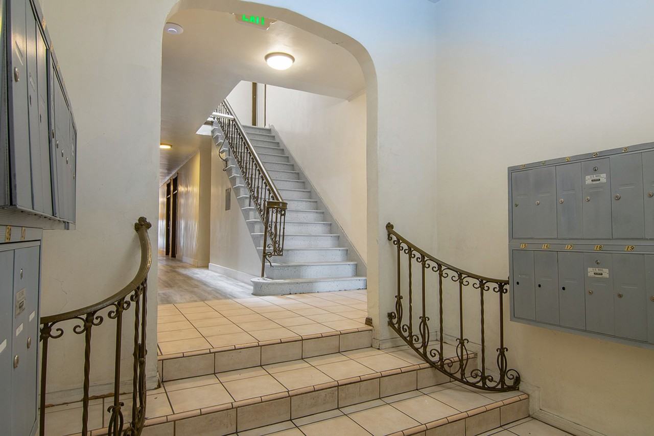 The Silver On Soto - Photo 4 of 8