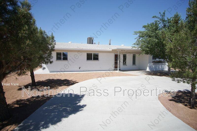 4573 Bobolink Way - Photo 2 of 31