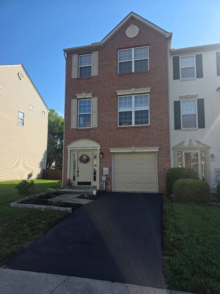 31 Carrick Lane - Photo 2 of 40