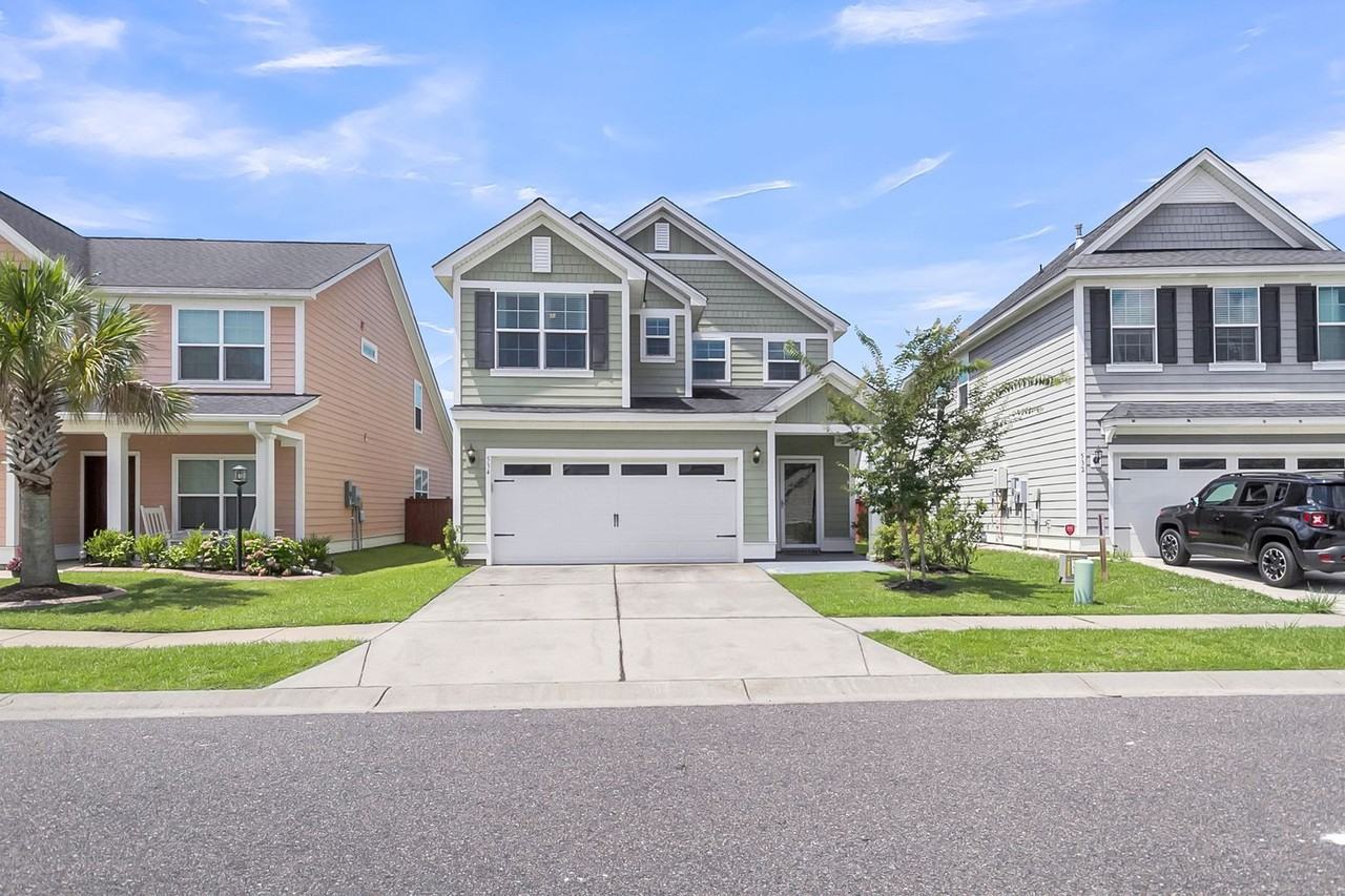 534 Alderly Dr - Photo 4 of 50