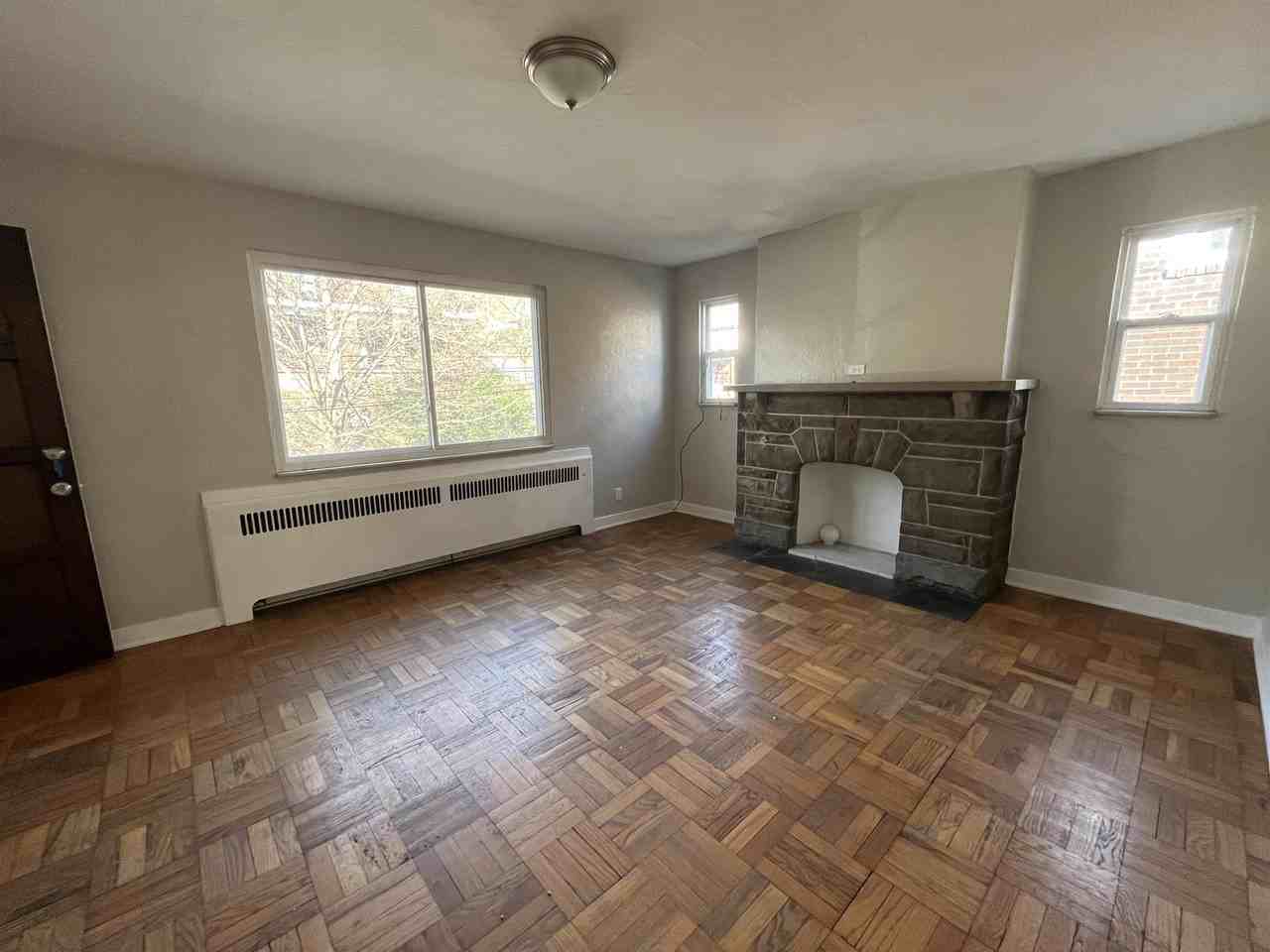 304-314.5 Lenox Ave - Photo 4 of 7