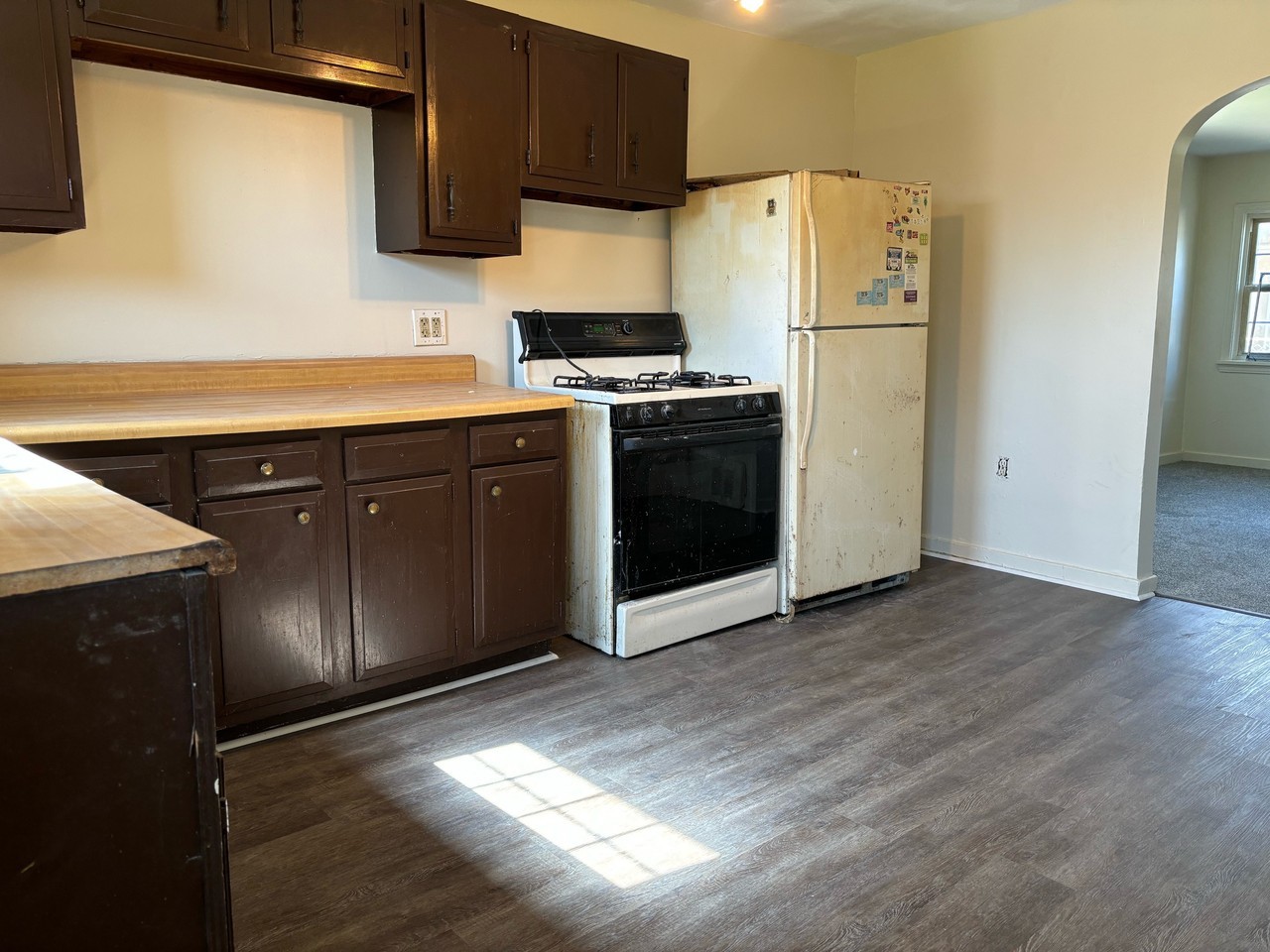 634 Reed - Photo 3 of 6