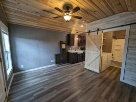 featured image of 113 Robinson St